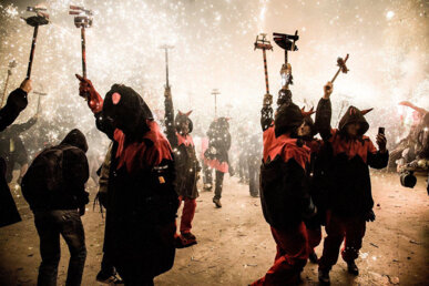 Correfoc Sarrià en Flames. Foto: Diablesses i diables de Sarrià