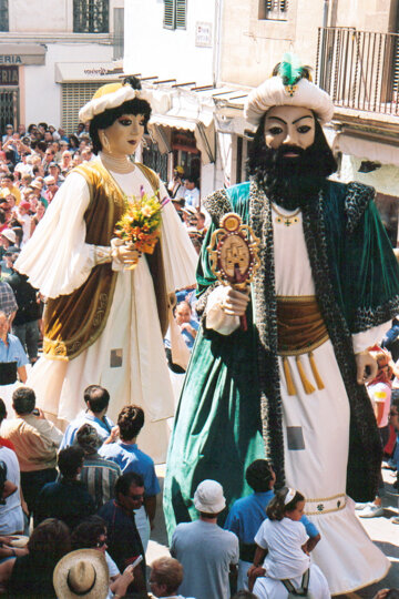 Els gegants Moros
