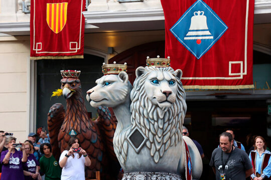 El bestiari institucional de Sant Boi