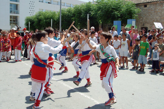 El ball de bastons infantil