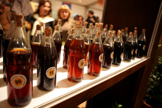 Ratafies casolanes presentades al concurs. Foto: Manel Carrera