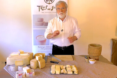 Una trentena d'artesans pirinencs presenten fins a un centenar de formatges diferents