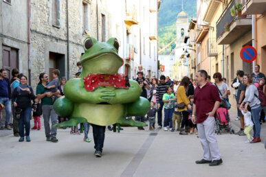 La granota, durant la cercavila