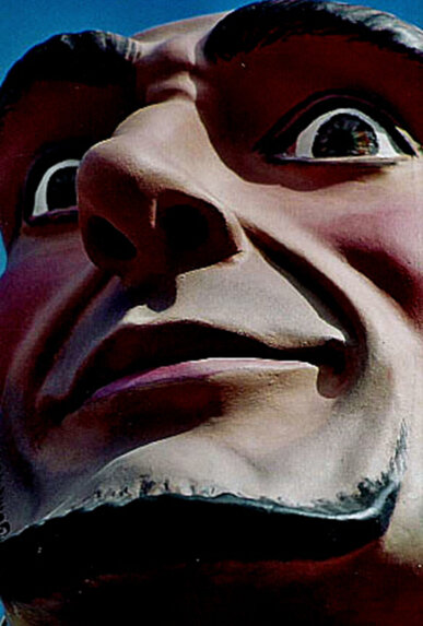 Un dels seus tres caps