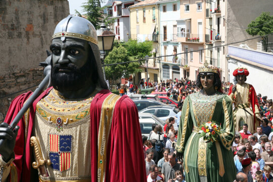 Els Gegants durant la Passada de Dimecres al matí