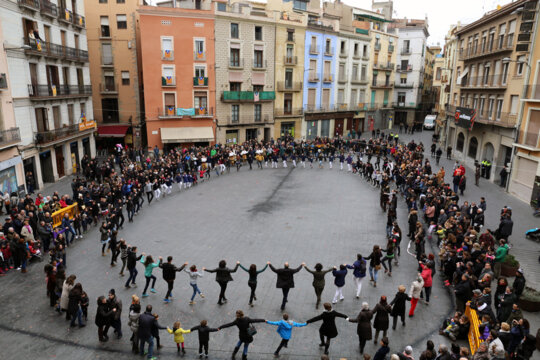 Balls a la plaça major