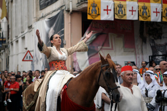 Embaixadora mora