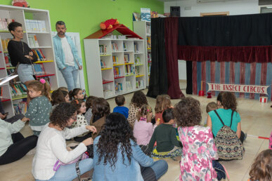 Espectacle en una escola