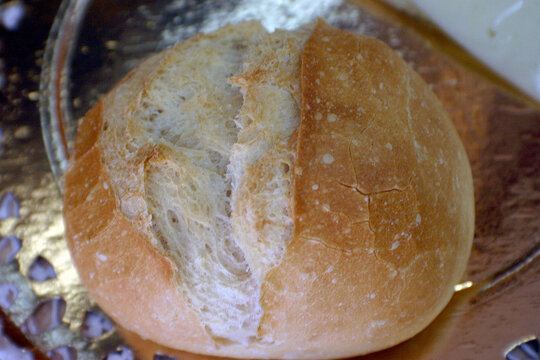 El panet rodó és la base del panilló