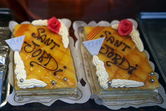 Pastís de Sant Jordi