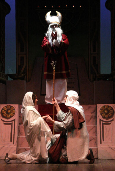 El Gran Sacerdot, que casa Josep i Maria