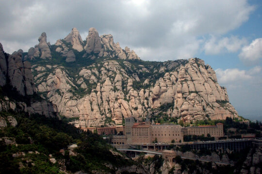 La muntanya i el monestir de Montserrat