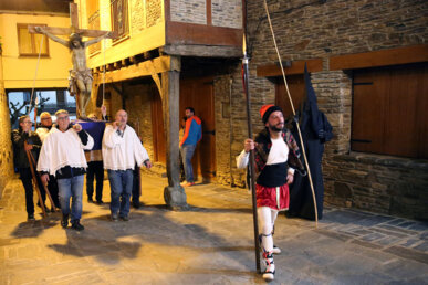 Portants del Crist, ballarí i 