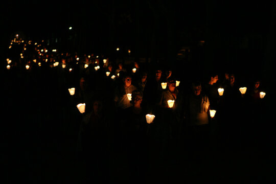 Milers de punts de foc ocupen el carrer