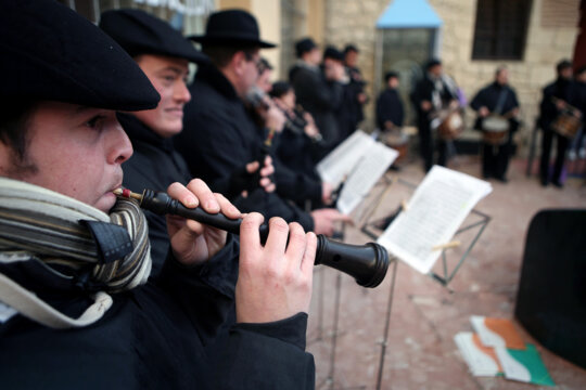 Al so de la dolçaina