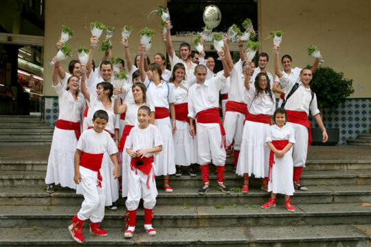 Els macips, a punt d'iniciar el recorregut