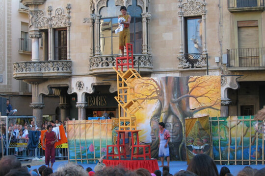 Actuació a la Plaça del Mercadal de Reus